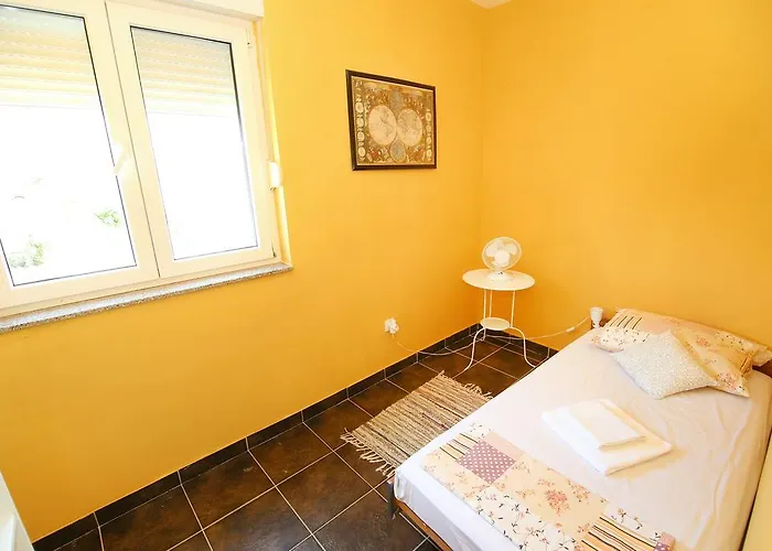 Daire Apartment More Kožino