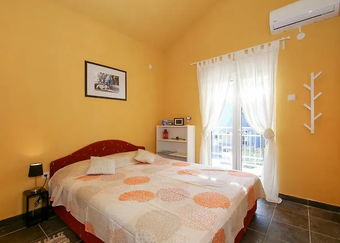 Apartment More Daire Kožino